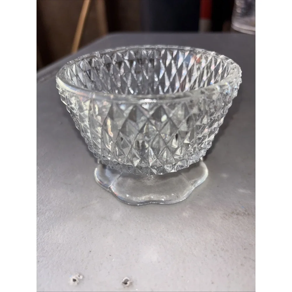 Vtg. Clear Indiana Glass Diamond Pattern Fairy Lamp BOTTOM ONLY